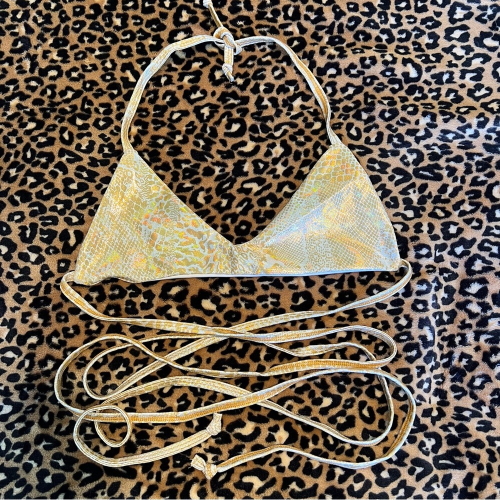 🚫SOLD🚫Freedom Rave Wear Silver/Gold Bralette🚫SOLD🚫